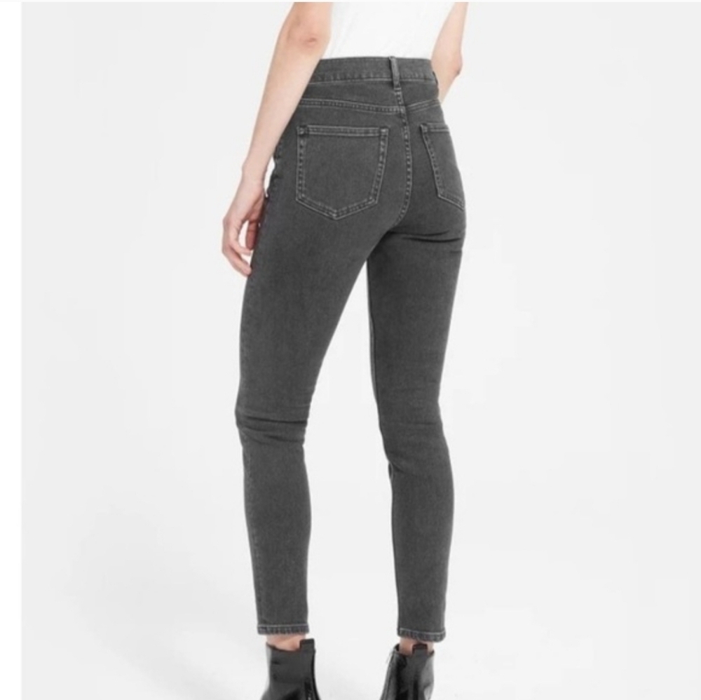 Everlane Black Faded Denim High-rise Ankle Jeans - 31